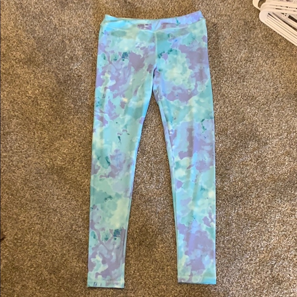 SO yoga pants — Woman’s Medium